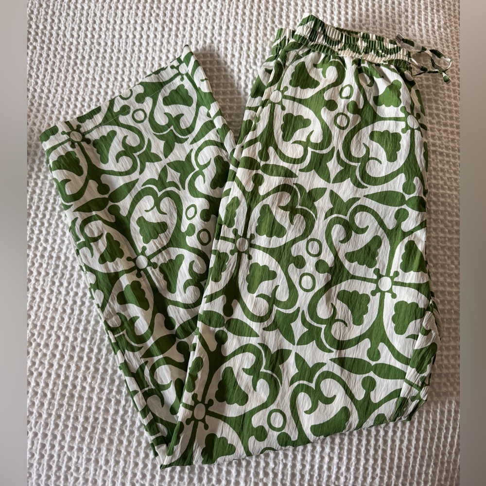 Zara Pants - M- NWT